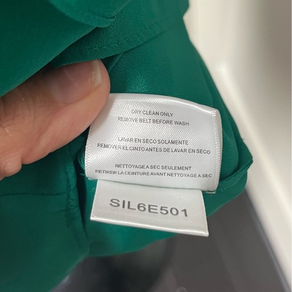 BCBGMAXAZRIA Size 6 strapless silk dress - Picture 3 of 6